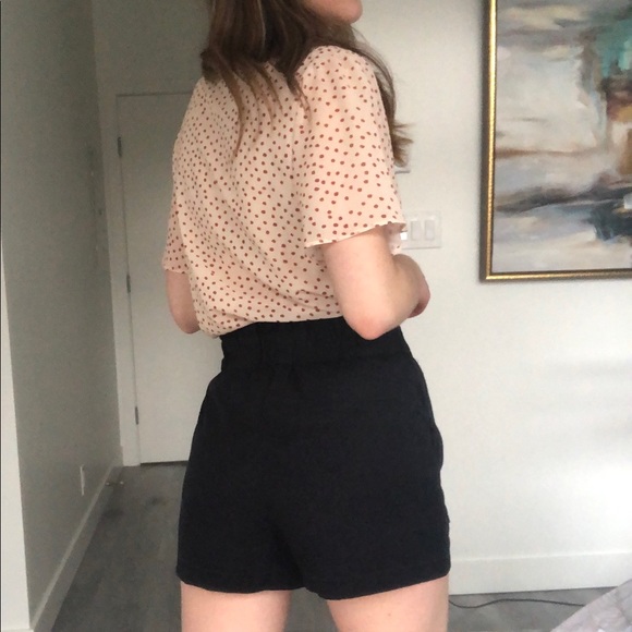 Dex black paper bag fabric shorts - Picture 5 of 13